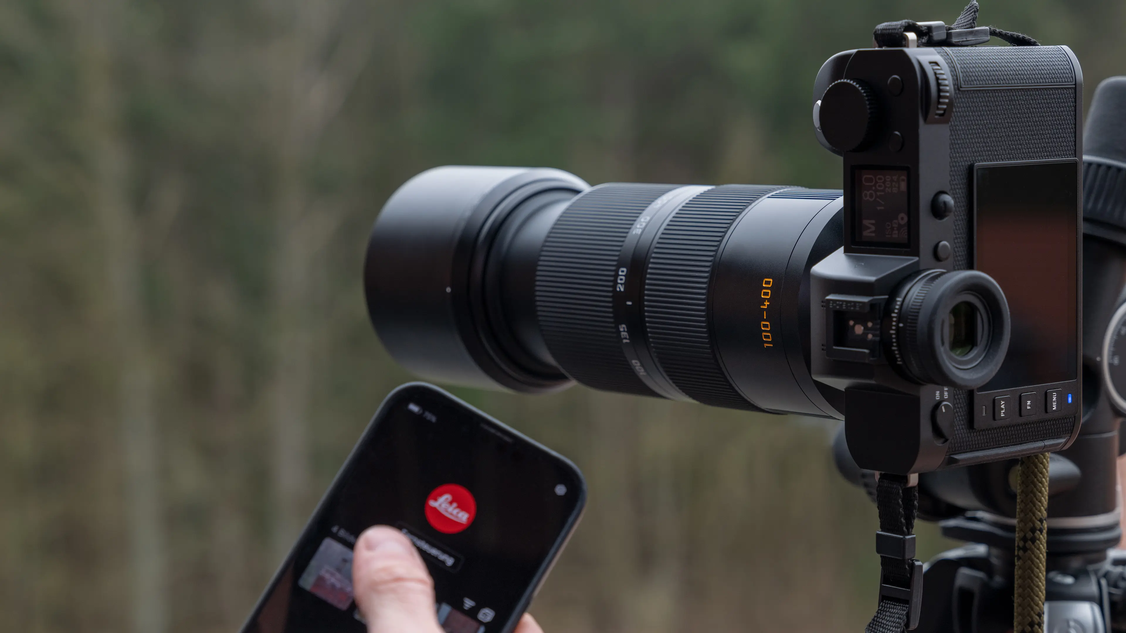 更近一点：便携式徕卡Vario-Elmar-SL 100-400 f/5-6.3镜头